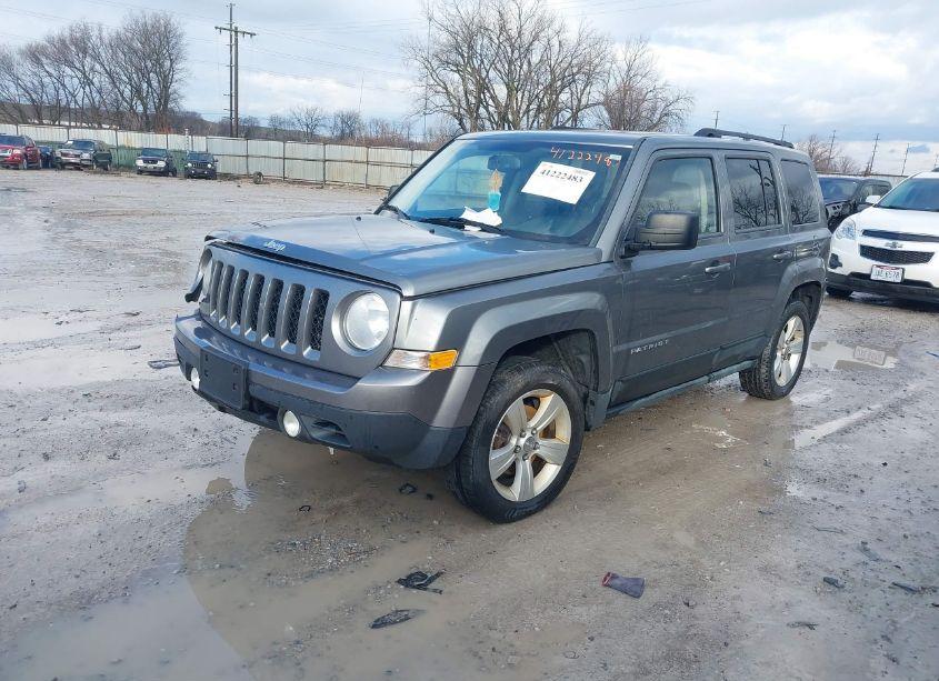 Photo 2 of 2011 Jeep Patriot SPORT (VIN 1J4NF1GB5BD244038)