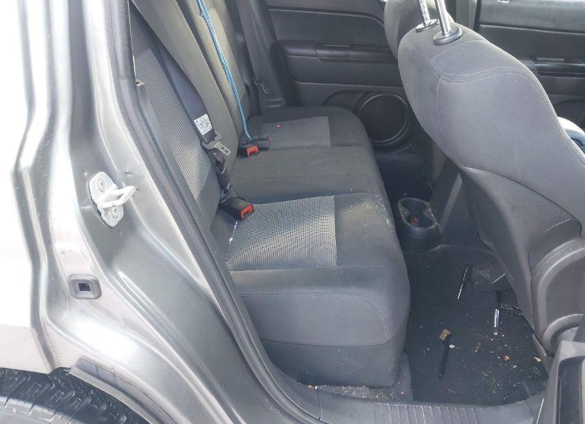 Photo 8 of 2011 Jeep Patriot SPORT (VIN 1J4NF1GB5BD244038)