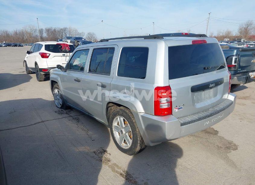 Photo 3 of 2010 Jeep Patriot SPORT (VIN 1J4NF1GB6AD622964)