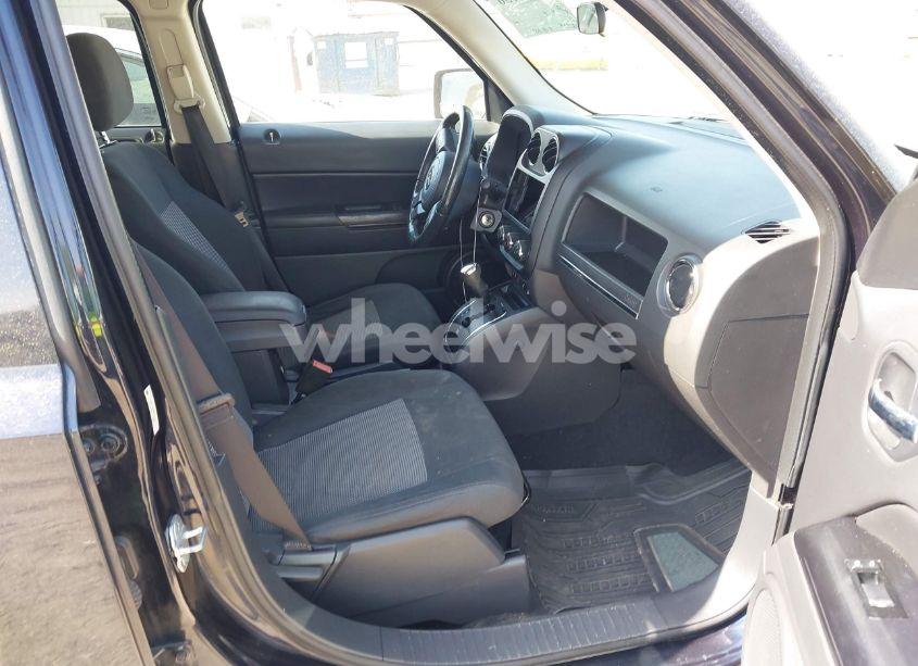 Photo 5 of 2011 Jeep Patriot SPORT (VIN 1J4NF1GB6BD161623)