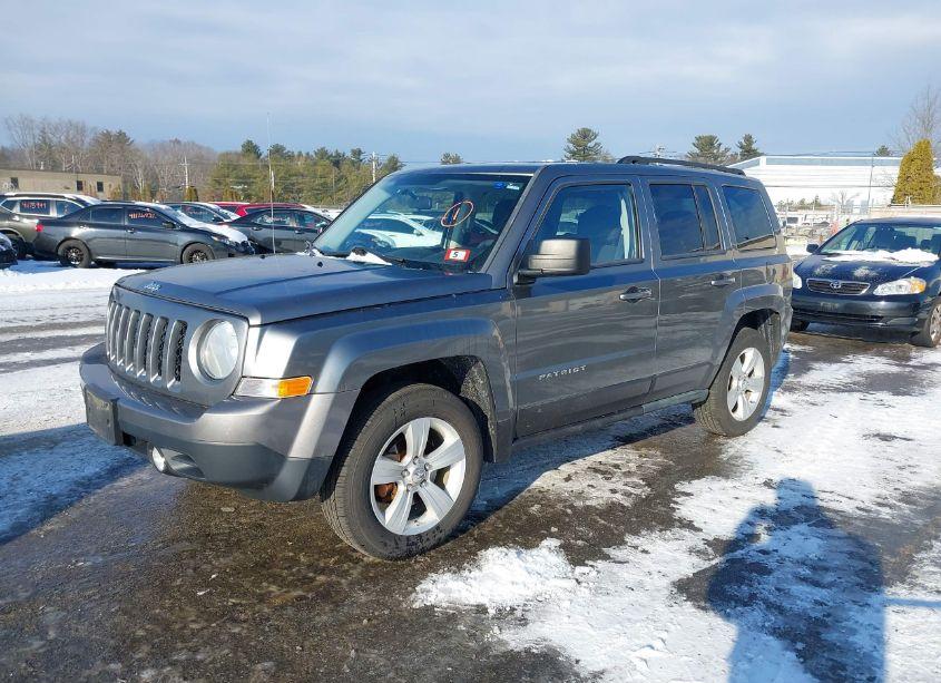 Photo 2 of 2011 Jeep Patriot SPORT (VIN 1J4NF1GB6BD235073)