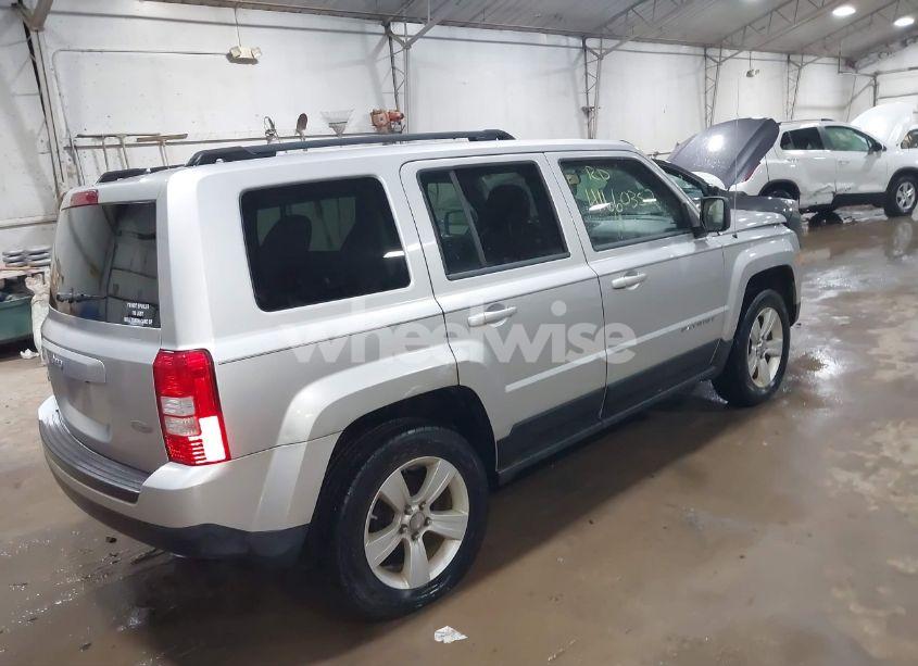 Photo 4 of 2011 Jeep Patriot SPORT (VIN 1J4NF1GB6BD282281)