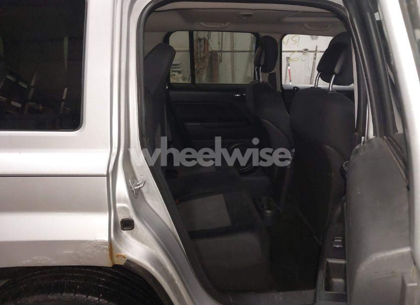 Photo 8 of 2011 Jeep Patriot SPORT (VIN 1J4NF1GB6BD282281)