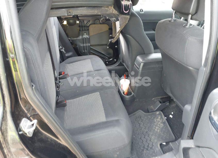 Photo 8 of 2011 Jeep Patriot SPORT (VIN 1J4NF1GB7BD164840)