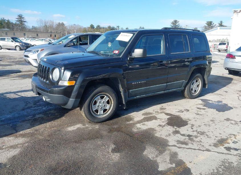 Photo 2 of 2011 Jeep Patriot SPORT (VIN 1J4NF1GB7BD212353)