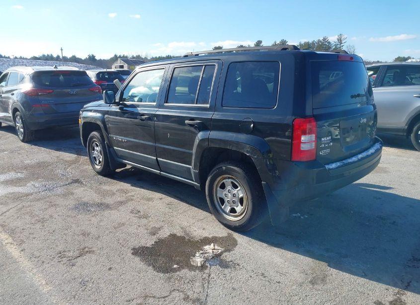 Photo 3 of 2011 Jeep Patriot SPORT (VIN 1J4NF1GB7BD212353)