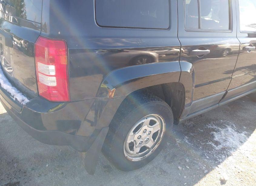 Photo 6 of 2011 Jeep Patriot SPORT (VIN 1J4NF1GB7BD212353)