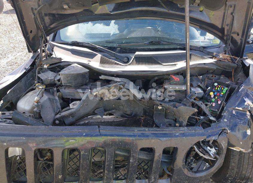 Photo 10 of 2011 Jeep Patriot SPORT (VIN 1J4NF1GB7BD212661)