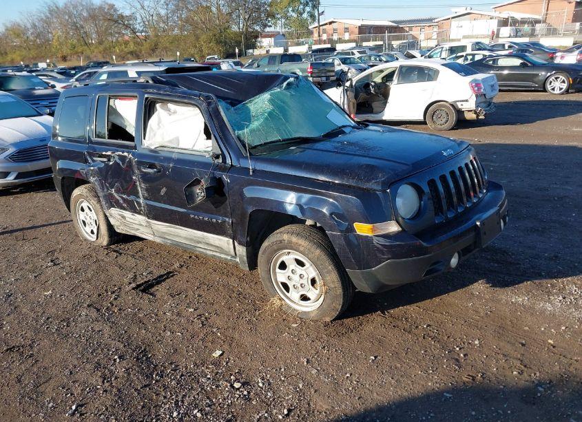 2011 Jeep Patriot SPORT (VIN 1J4NF1GB8BD140997) main photo