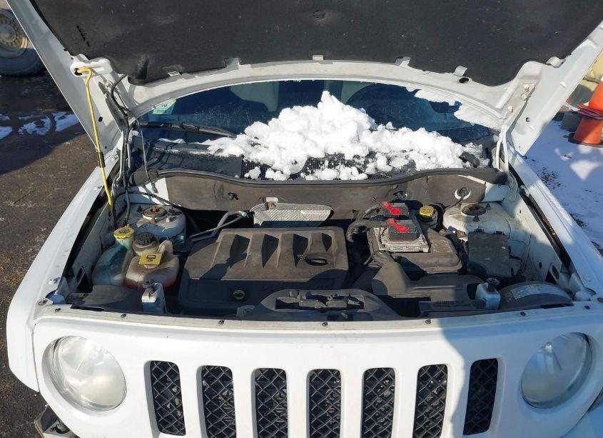 Photo 10 of 2011 Jeep Patriot SPORT (VIN 1J4NF1GB8BD275476)