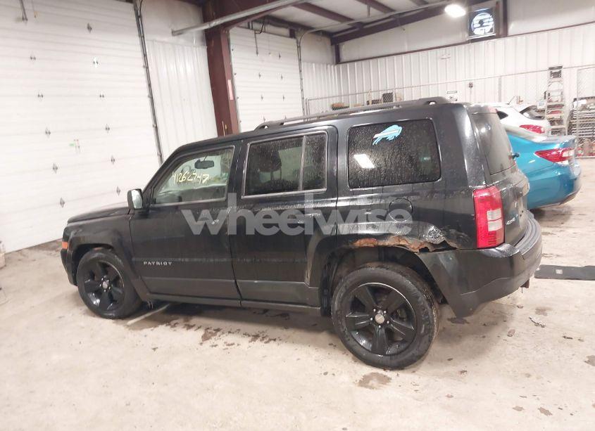 Photo 14 of 2011 Jeep Patriot SPORT (VIN 1J4NF1GB9BD105627)