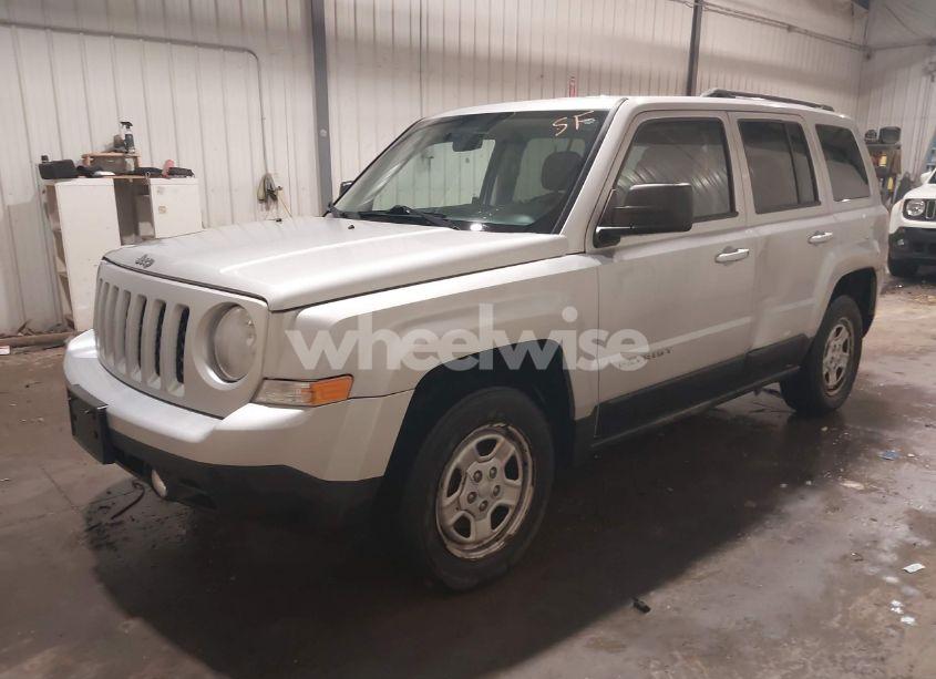 Photo 2 of 2011 Jeep Patriot SPORT (VIN 1J4NF1GB9BD116918)