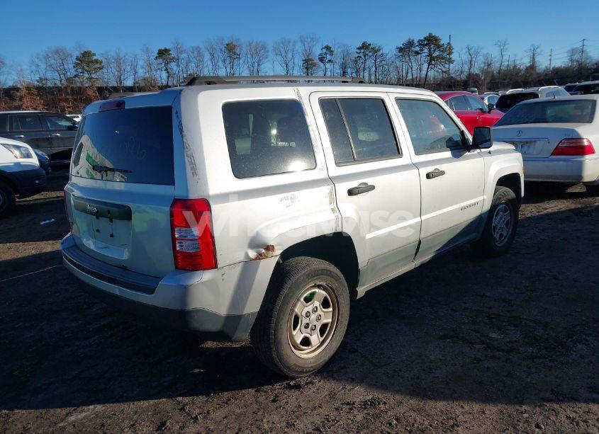 Photo 4 of 2011 Jeep Patriot SPORT (VIN 1J4NF1GB9BD127563)