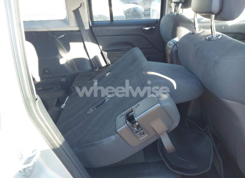 Photo 8 of 2011 Jeep Patriot SPORT (VIN 1J4NF1GB9BD127563)