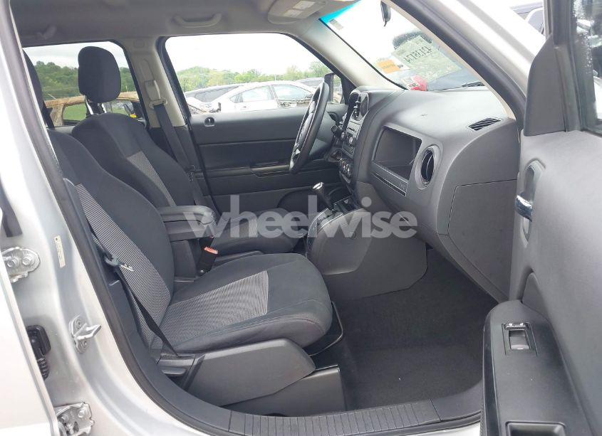 Photo 5 of 2011 Jeep Patriot SPORT (VIN 1J4NF1GB9BD153466)