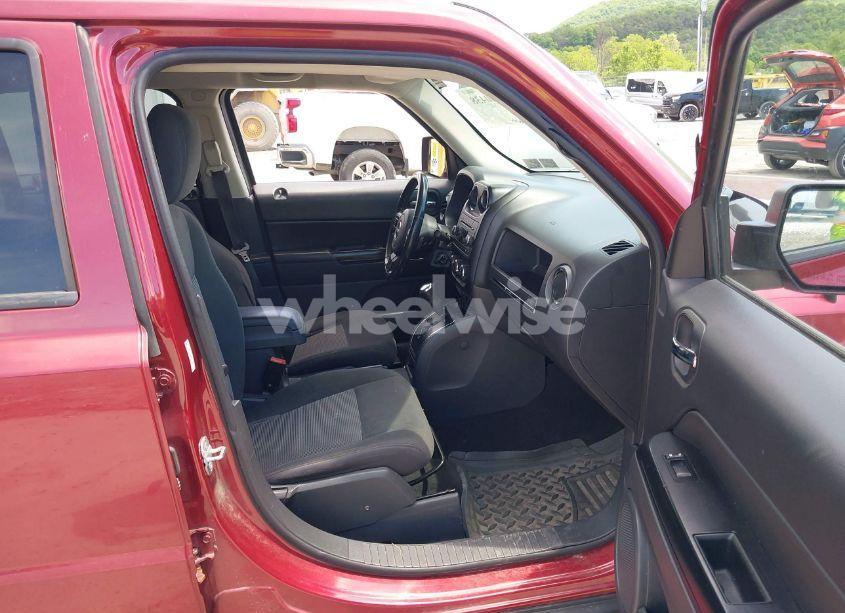 Photo 5 of 2011 Jeep Patriot SPORT (VIN 1J4NF1GB9BD191859)