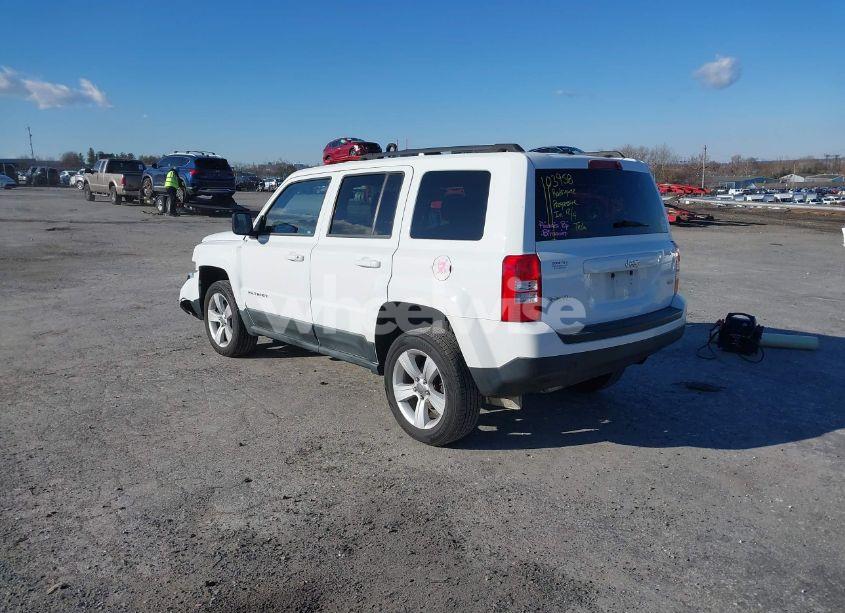 Photo 3 of 2011 Jeep Patriot SPORT (VIN 1J4NF1GB9BD218431)