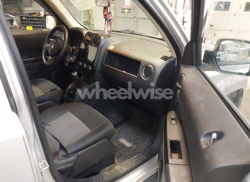 Photo 5 of 2011 Jeep Patriot SPORT (VIN 1J4NF1GB9BD266334)