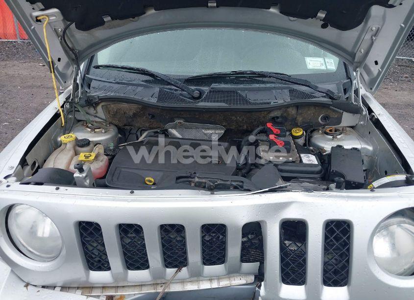 Photo 10 of 2011 Jeep Patriot SPORT (VIN 1J4NF1GBXBD129029)