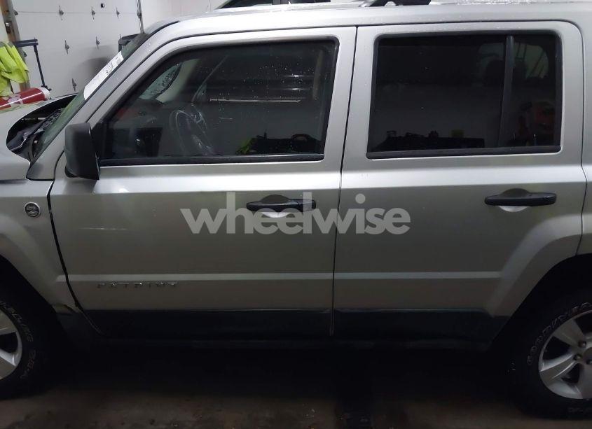 Photo 15 of 2011 Jeep Patriot SPORT (VIN 1J4NF1GBXBD148924)