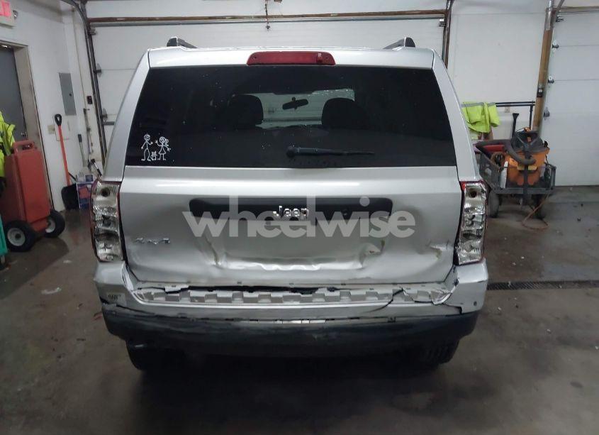 Photo 17 of 2011 Jeep Patriot SPORT (VIN 1J4NF1GBXBD148924)