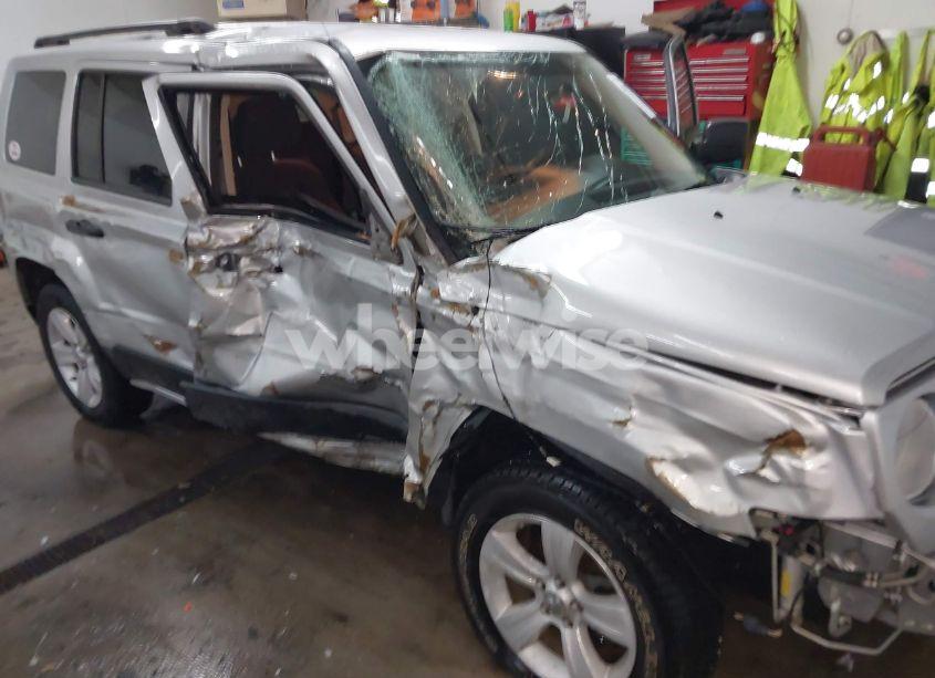 Photo 6 of 2011 Jeep Patriot SPORT (VIN 1J4NF1GBXBD148924)