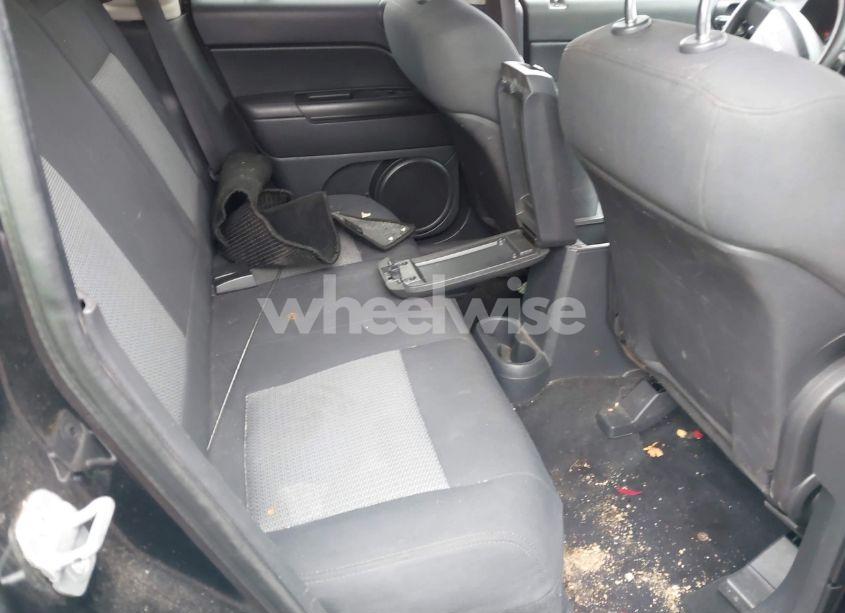 Photo 8 of 2010 Jeep Patriot SPORT (VIN 1J4NF2GB2AD507073)