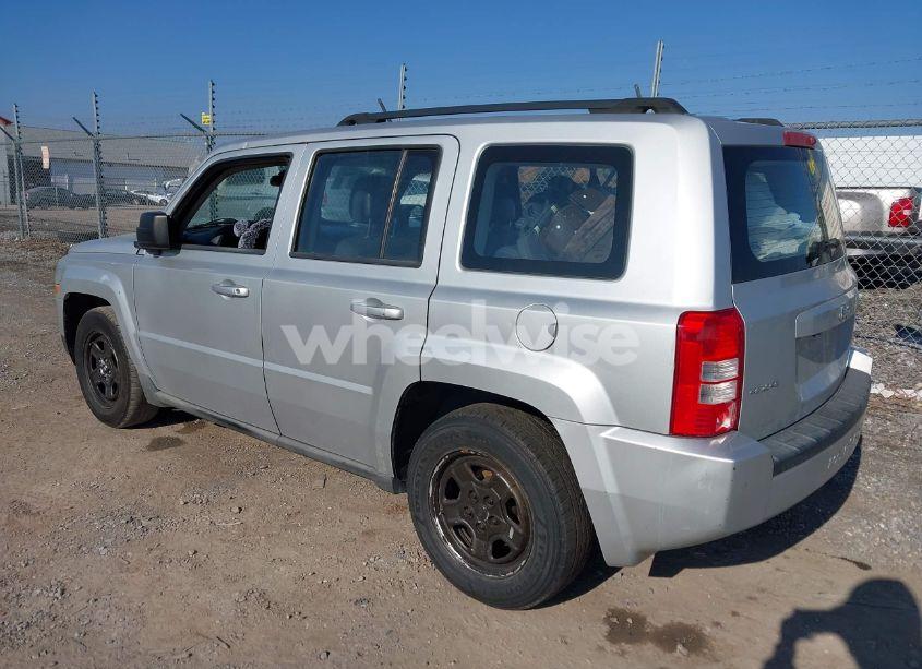 Photo 3 of 2010 Jeep Patriot SPORT (VIN 1J4NF2GB2AD672623)