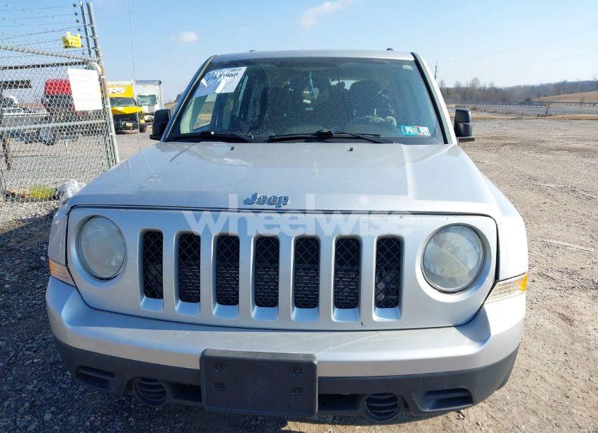 Photo 6 of 2010 Jeep Patriot SPORT (VIN 1J4NF2GB2AD672623)