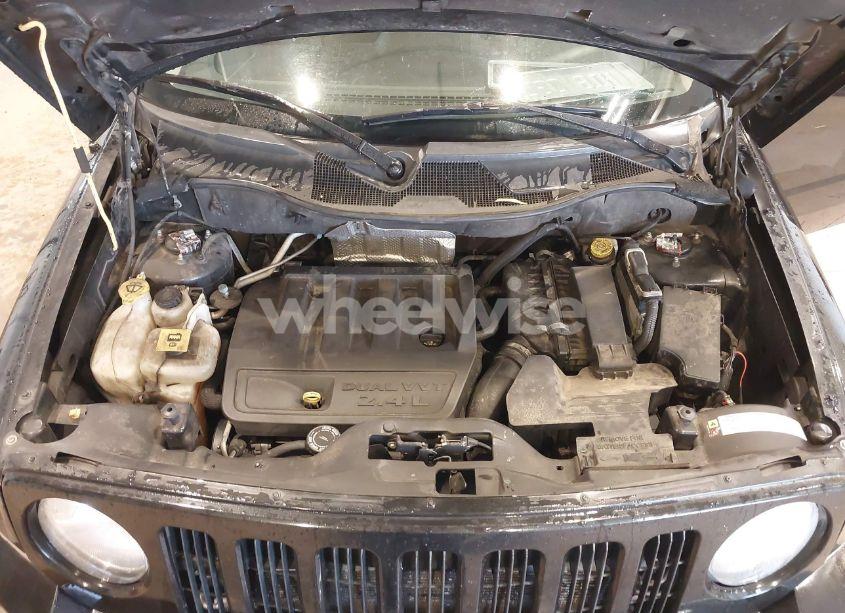 Photo 10 of 2010 Jeep Patriot SPORT (VIN 1J4NF2GB3AD549011)