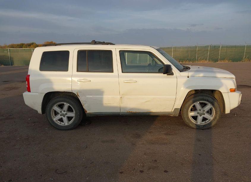 Photo 13 of 2010 Jeep Patriot SPORT (VIN 1J4NF2GB8AD554740)