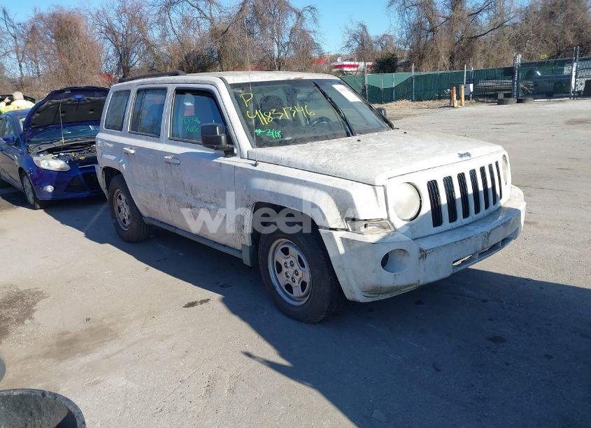 2010 Jeep Patriot SPORT (VIN 1J4NF2GB8AD599726) main photo