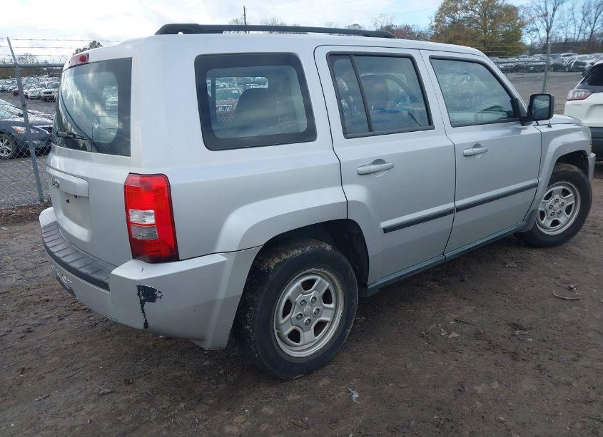 Photo 4 of 2010 Jeep Patriot SPORT (VIN 1J4NF2GB9AD537588)