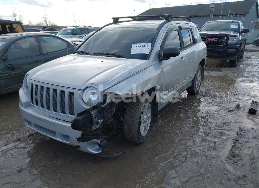 Photo 2 of 2010 Jeep Compass SPORT (VIN 1J4NF4FB3AD589361)