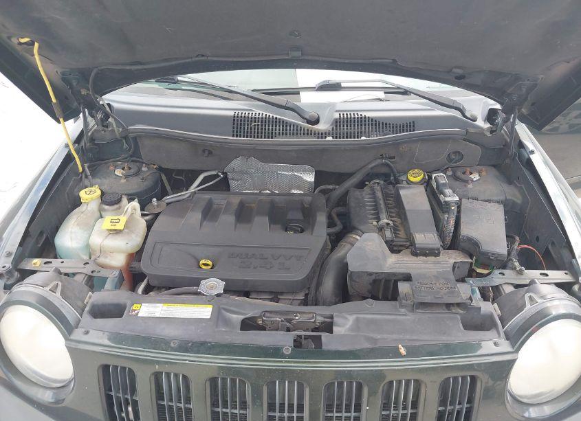 Photo 10 of 2010 Jeep Compass SPORT (VIN 1J4NF4FB8AD581238)