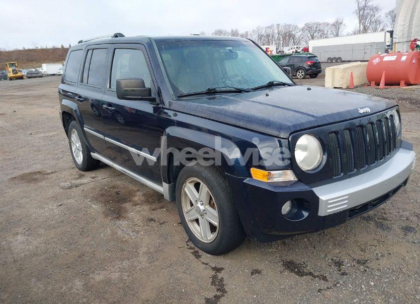 2010 Jeep Patriot LIMITED (VIN 1J4NF4GB0AD672289) main photo