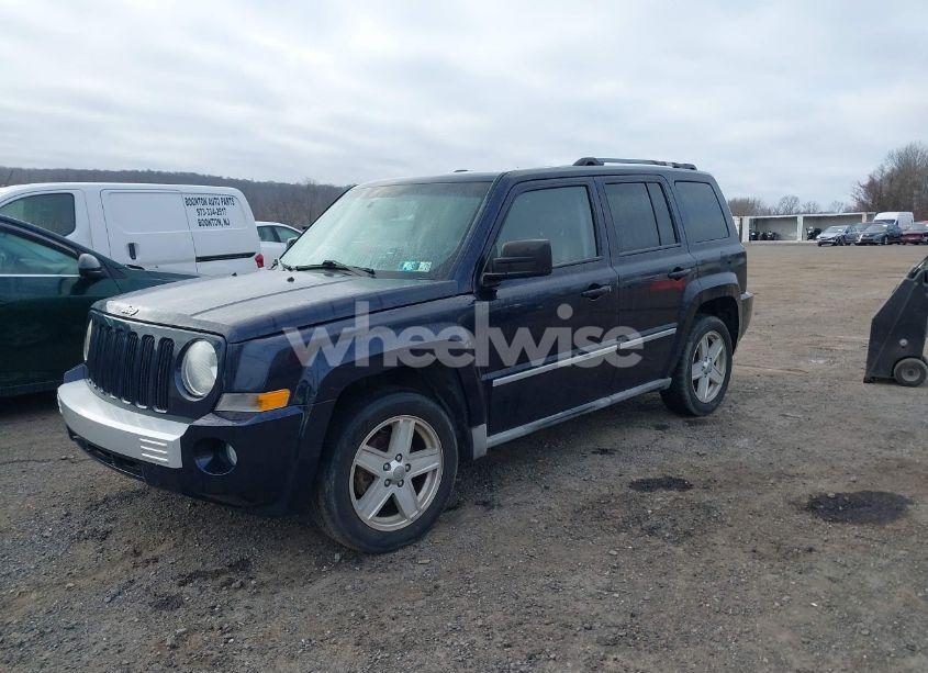 Photo 2 of 2010 Jeep Patriot LIMITED (VIN 1J4NF4GB0AD672289)