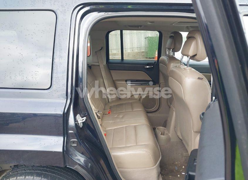 Photo 8 of 2010 Jeep Patriot LIMITED (VIN 1J4NF4GB0AD672289)