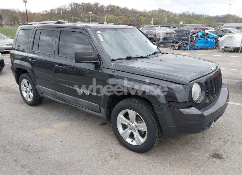 2011 Jeep Patriot LATITUDE X (VIN 1J4NF4GB2BD115286) main photo