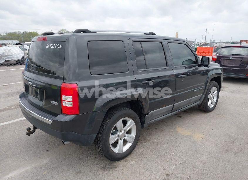 Photo 4 of 2011 Jeep Patriot LATITUDE X (VIN 1J4NF4GB2BD115286)