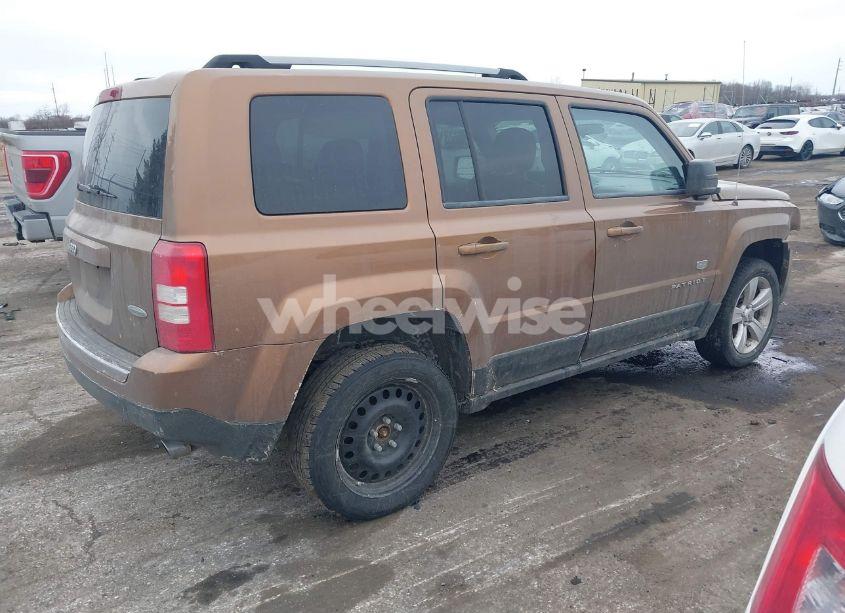 Photo 4 of 2011 Jeep Patriot LATITUDE X (VIN 1J4NF4GB2BD165119)