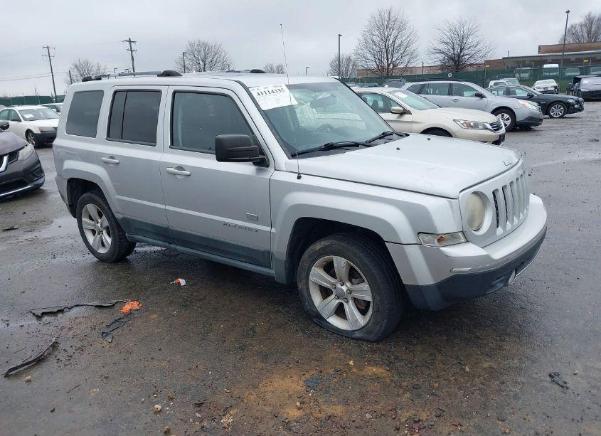 2011 Jeep Patriot 70TH ANNIVERSARY (VIN 1J4NF4GB3BD165324) main photo