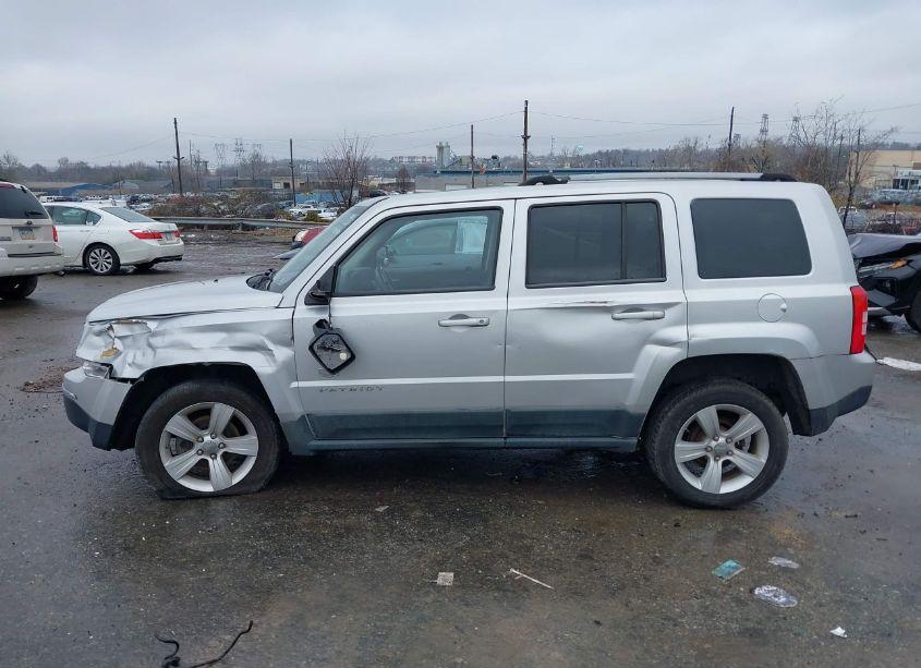 Photo 14 of 2011 Jeep Patriot 70TH ANNIVERSARY (VIN 1J4NF4GB3BD165324)