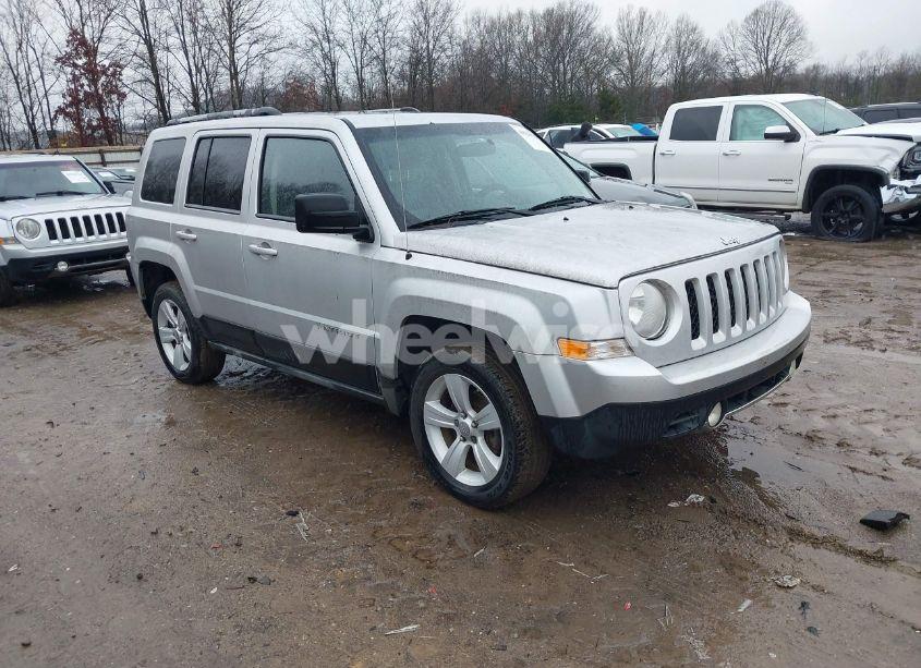 2011 Jeep Patriot LATITUDE X (VIN 1J4NF4GB6BD118935) main photo