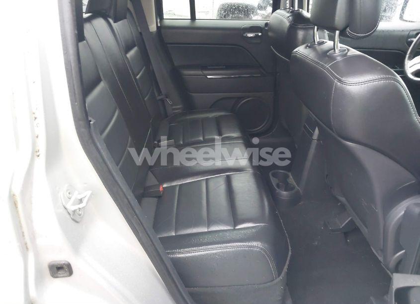 Photo 8 of 2011 Jeep Patriot LATITUDE X (VIN 1J4NF4GB6BD118935)
