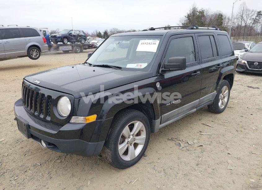 Photo 2 of 2011 Jeep Patriot LATITUDE X (VIN 1J4NF4GB6BD119485)