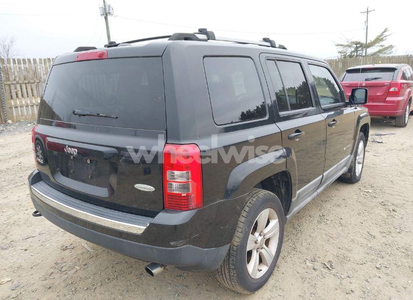 Photo 4 of 2011 Jeep Patriot LATITUDE X (VIN 1J4NF4GB6BD119485)