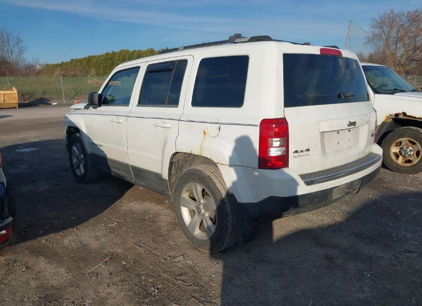 Photo 3 of 2011 Jeep Patriot LATITUDE X (VIN 1J4NF4GB7BD109130)