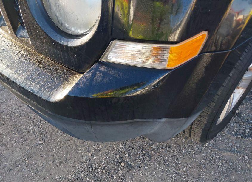 Photo 15 of 2011 Jeep Patriot LATITUDE X (VIN 1J4NF4GB7BD110391)