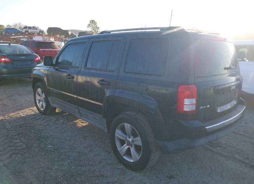 Photo 3 of 2011 Jeep Patriot LATITUDE X (VIN 1J4NF4GB7BD110391)